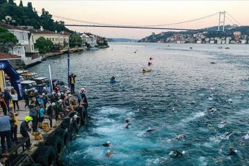 İstanbul Oral B Boğaziçi Triatlonu sona erdi