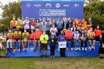 2. Yenişehir Triatlonu'nda 26 kentten 210 sporcu mücadele etti